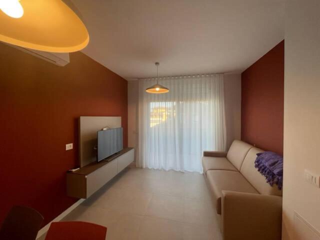 Woody Green Charming Apartments - Agenzia Cocal كاوْرلي المظهر الخارجي الصورة